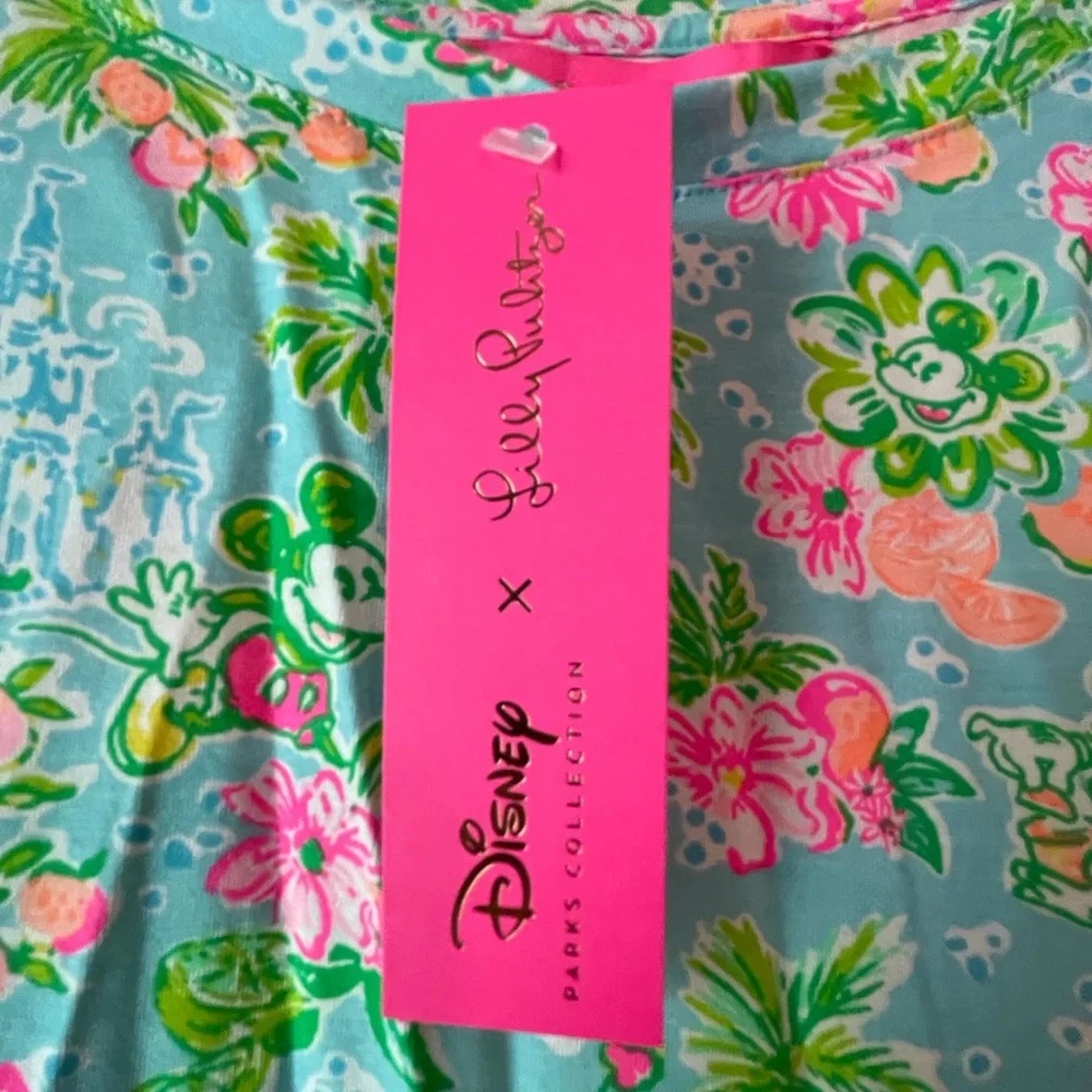 Disney Parks Lilly Pulitzer Mickey Minnie Mouse Finn Logo Long Sleeve T-Shirt - Picture 5 of 6